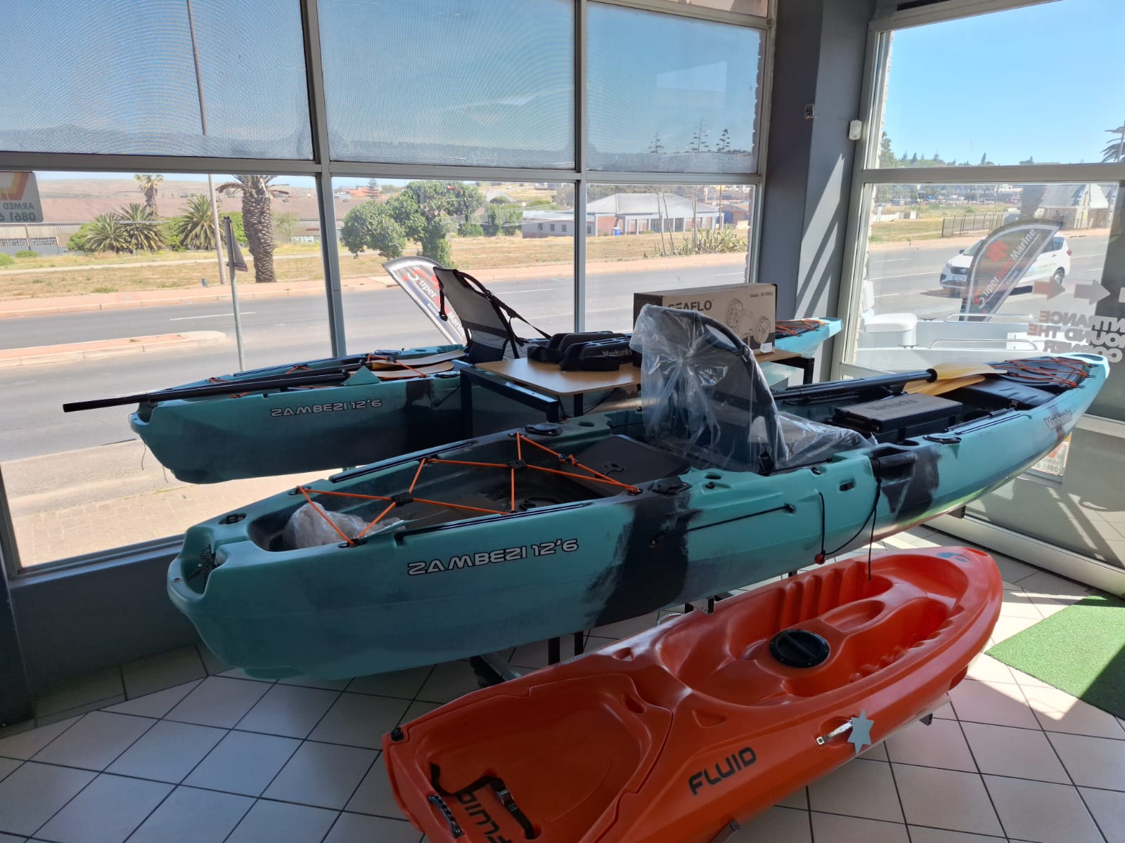 KAYAKS - Image 7