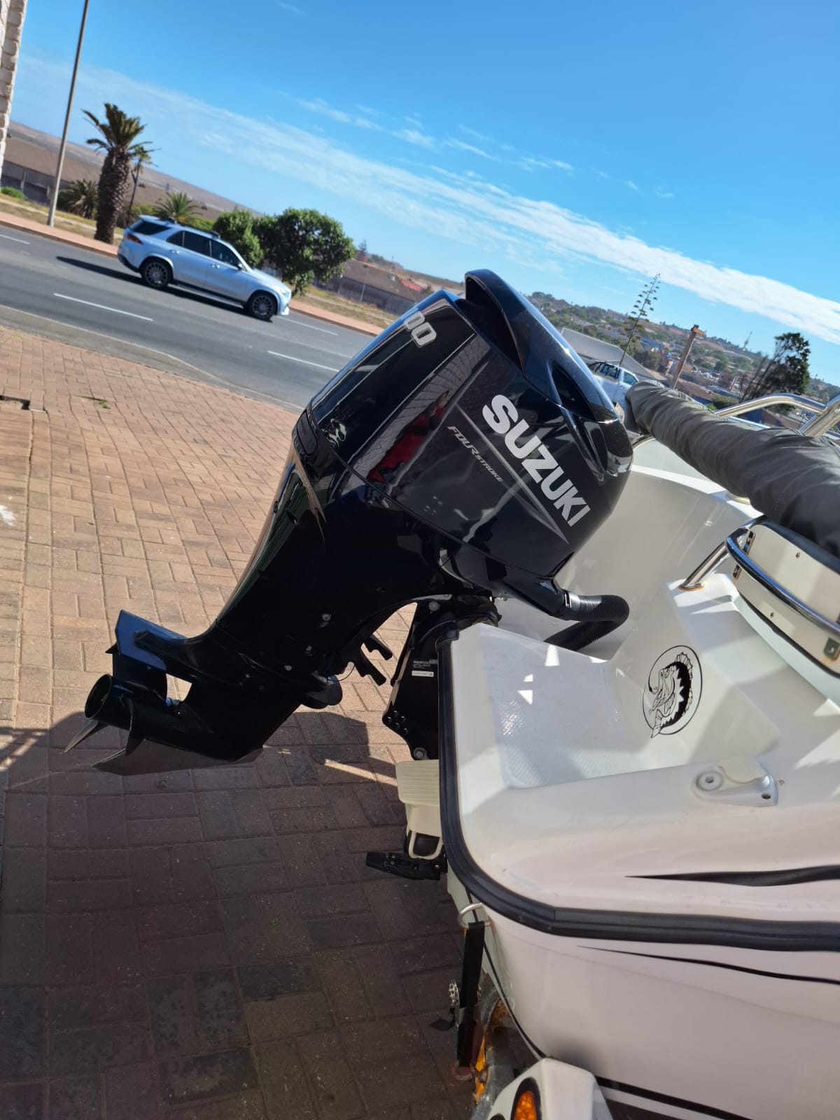 5.25M BAYMASTER with DF100BTL Suzuki 4-stroke - Image 7