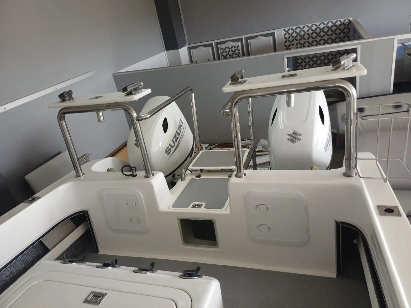 670 Carry Cat 2 x DF140 Suzuki - Image 6