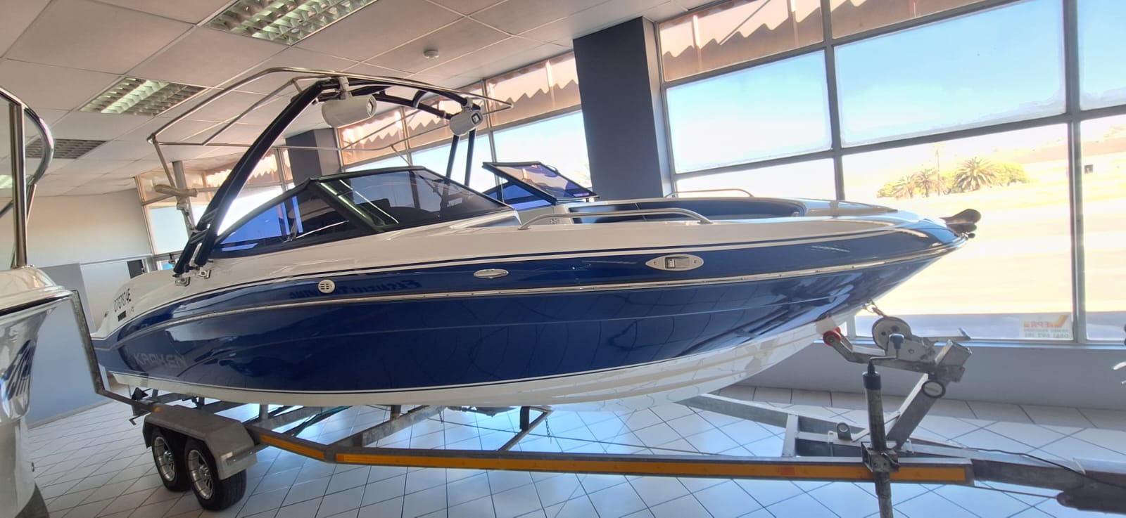 720 ODYSSEY ON TRAILER WITH 6.2L MERCRUISER 350HP